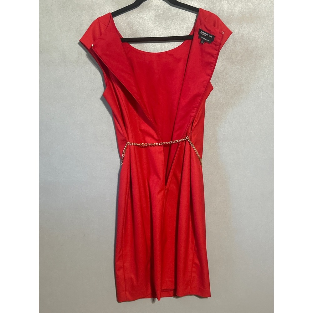 Jones New York Collection Tomato Red Stretch Sheath Dress with Gold Chain Belt 8 - Picture 6 of 8